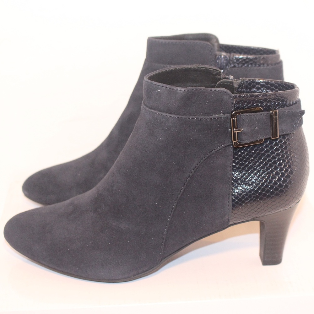 Alfani Women's Viollet Leather Closed Toe Ankle